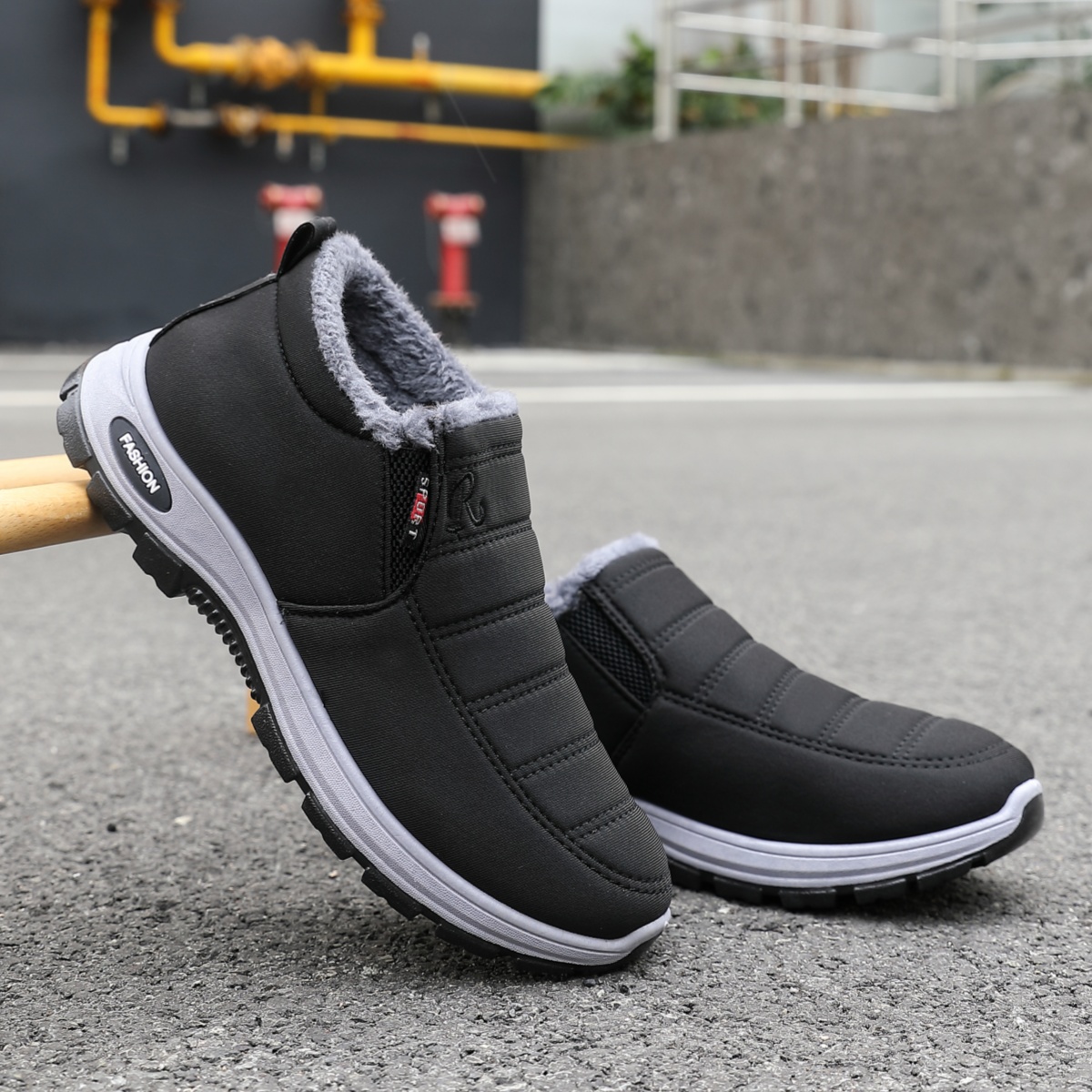 Fleece-lined and warm, stylish - Waterproof Winter Boot ulasan dan harga